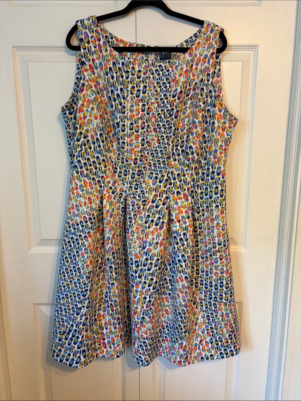 Gabby Skye Multicolor Sleeveless Printed Midi Dress
